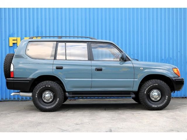 TOYOTA LANDCRUISER PRADO 2001