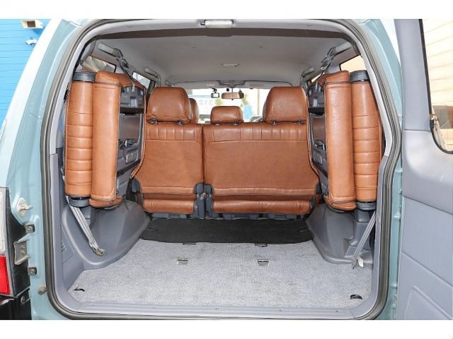 TOYOTA LANDCRUISER PRADO 2001