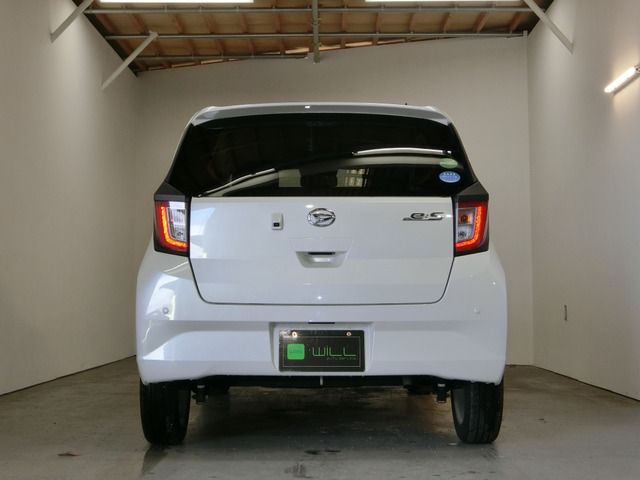 DAIHATSU MIRA e:S 2017