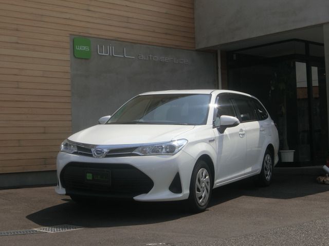 TOYOTA COROLLA FIELDER HYBRID 2018
