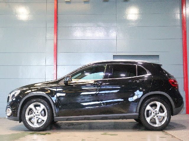 MERCEDES BENZ MERCEDES BENZ GLA class 2018