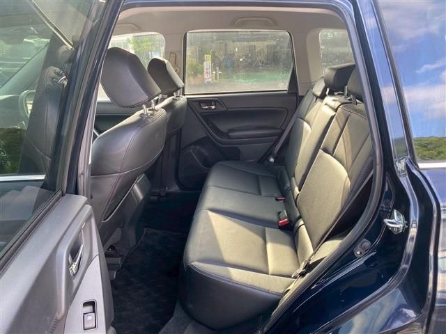 SUBARU FORESTER 2015