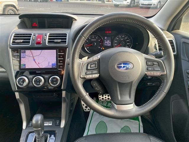 SUBARU FORESTER 2015