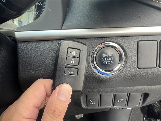 TOYOTA HARRIER 2WD 2014