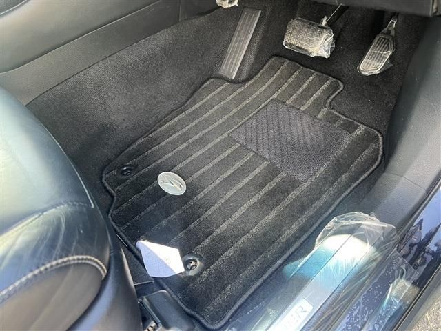 TOYOTA HARRIER 2WD 2014