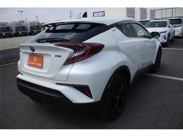 TOYOTA C-HR 2019