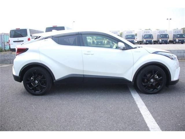 TOYOTA C-HR 2019