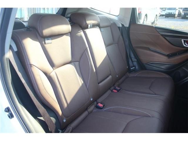 SUBARU FORESTER 2018