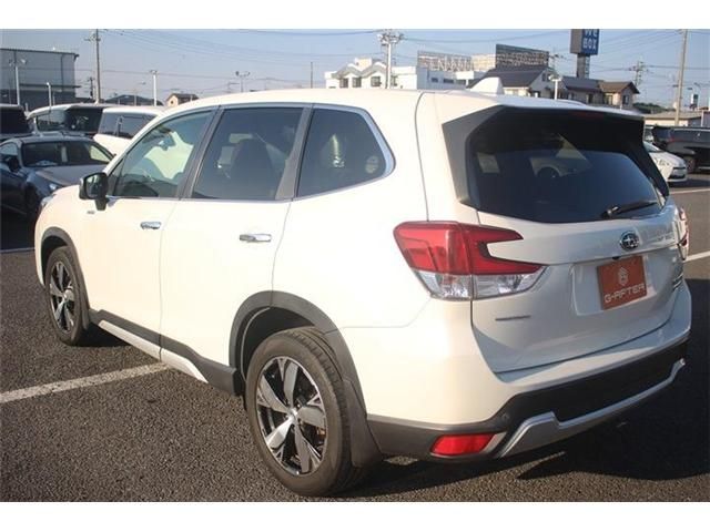 SUBARU FORESTER 2018