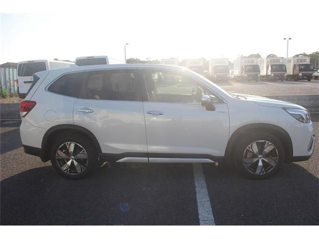 SUBARU FORESTER 2018