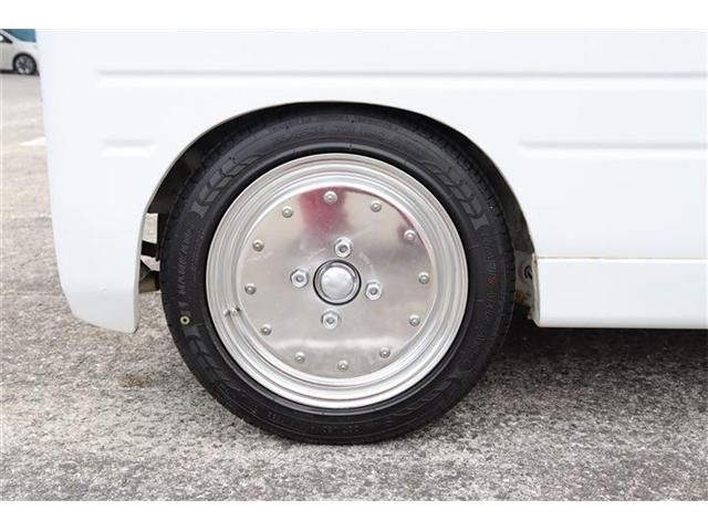 DAIHATSU MIRA van 1996