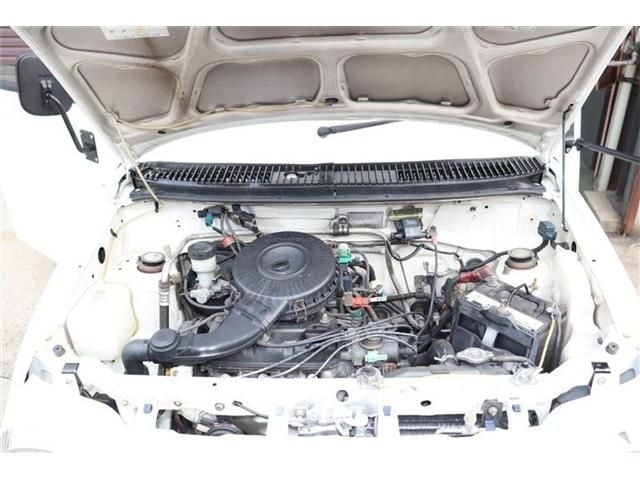 DAIHATSU MIRA van 1996