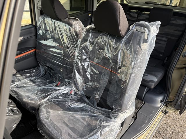 DAIHATSU TANTO FAN CROSS 4WD 2025