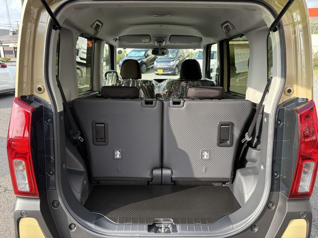 DAIHATSU TANTO FAN CROSS 4WD 2025