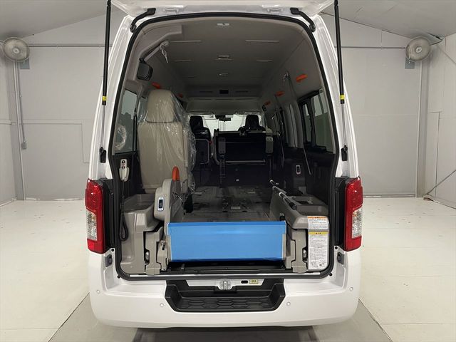 NISSAN CARAVAN van 2WD 2025