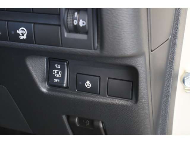 MITSUBISHI DELICA MINI 2023