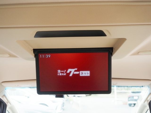 TOYOTA ALPHARD hybrid 4WD 2020