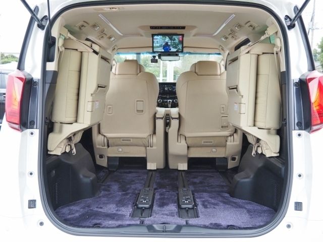 TOYOTA ALPHARD hybrid 4WD 2020