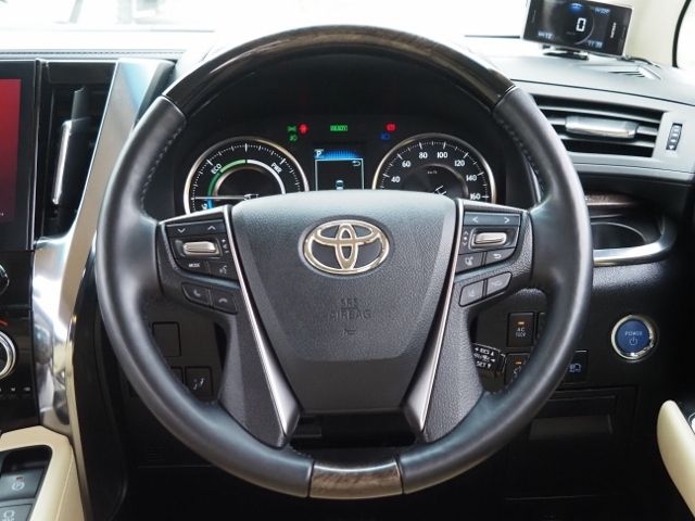 TOYOTA ALPHARD hybrid 4WD 2020