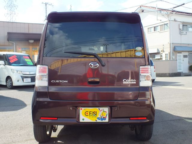 DAIHATSU MOVE CONTE CUSTOM 2011