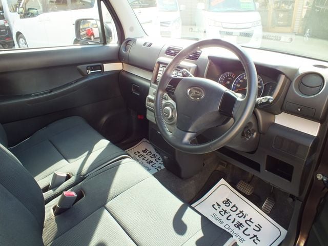 DAIHATSU MOVE CONTE CUSTOM 2011