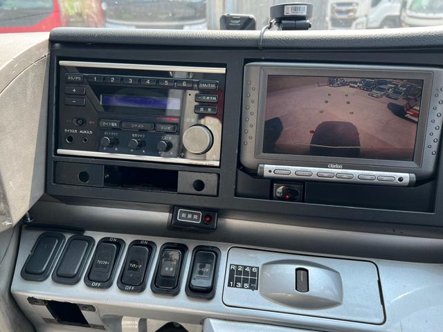 MITSUBISHI FUSOU AERO ACE 2009