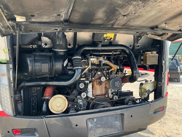 MITSUBISHI FUSOU AERO ACE 2011