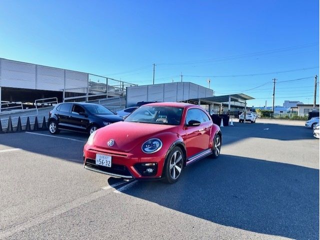 VOLKSWAGEN VOLKSWAGEN The BEETLE 2018