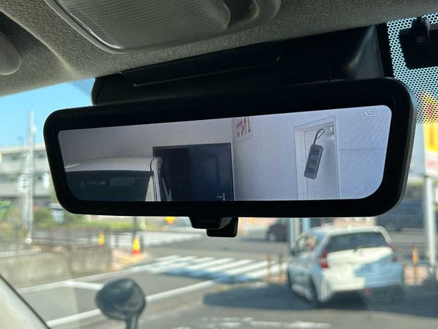 TOYOTA HIACE van 4WD 2022