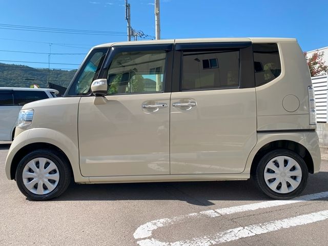 HONDA N BOX 2016