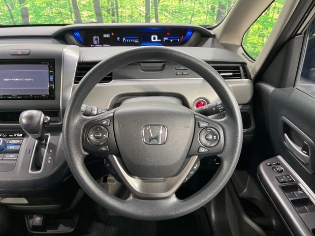 HONDA FREED plus 2016