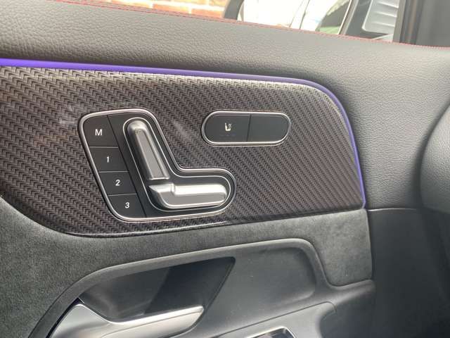 MERCEDES BENZ MERCEDES BENZ GLA class 2021