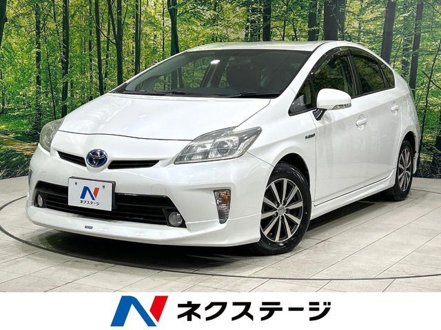 TOYOTA PRIUS 2012