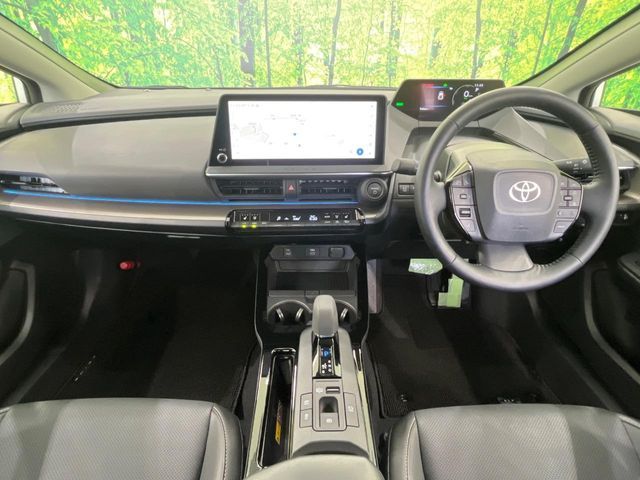 TOYOTA PRIUS 2025