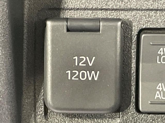 DAIHATSU HIJET truck 4WD 2024