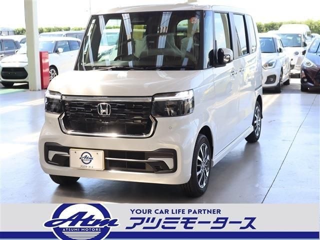 HONDA N BOX CUSTOM 2025