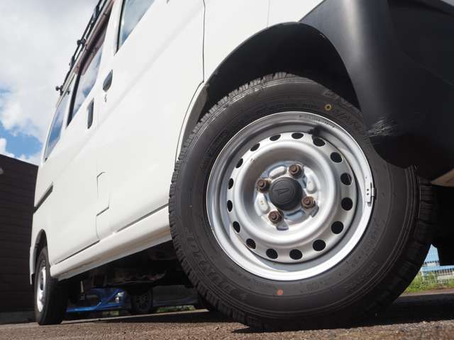 DAIHATSU HIJET CARGO 4WD 2017