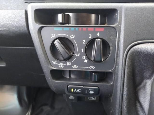 DAIHATSU HIJET CARGO 2023