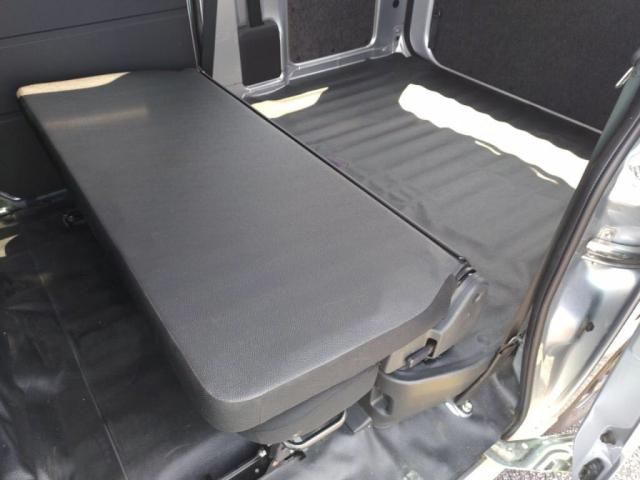 DAIHATSU HIJET CARGO 2023