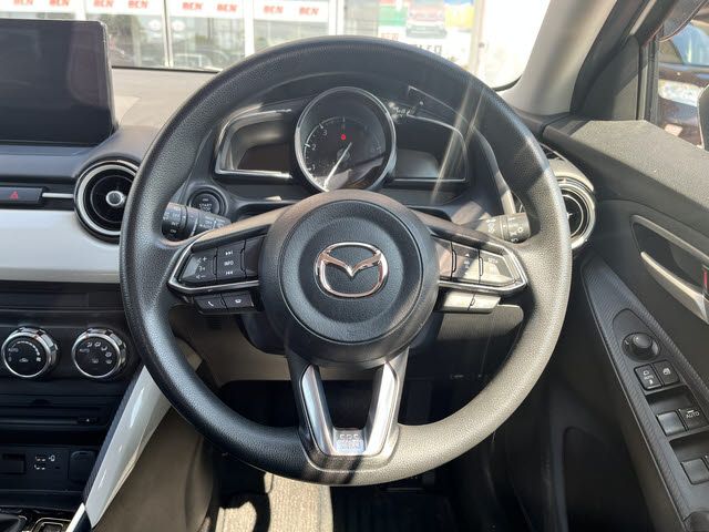 MAZDA MAZDA2 2023