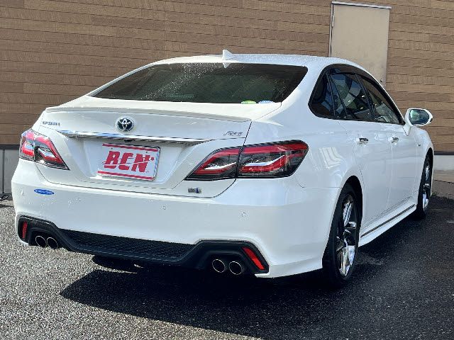 TOYOTA CROWN sedan hybrid 2018
