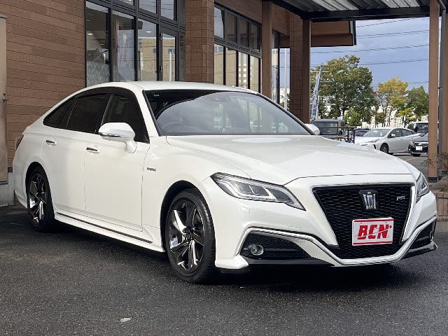 TOYOTA CROWN sedan hybrid 2018