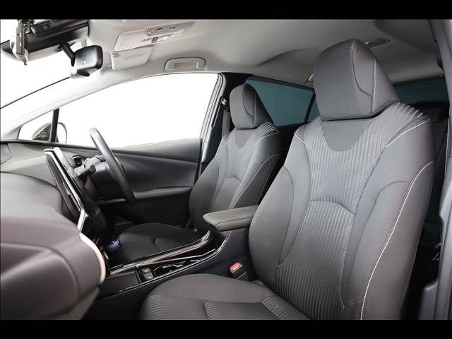 TOYOTA PRIUS PHV 2019