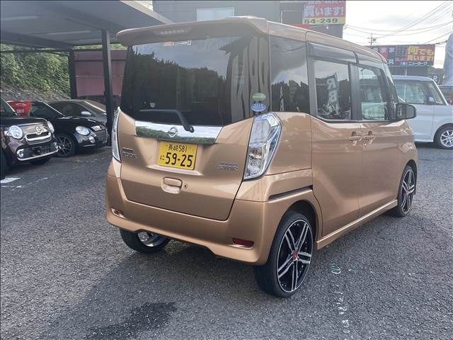 NISSAN DAYZ ROOX 2017