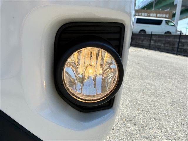 TOYOTA HIACE van 2WD 2021