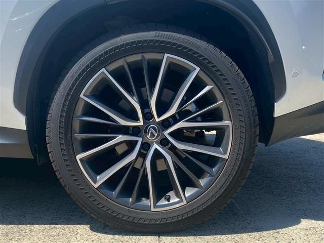 TOYOTA LEXUS NX350h 2024