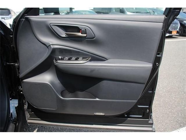 TOYOTA CROWN CROSSOVER 2024