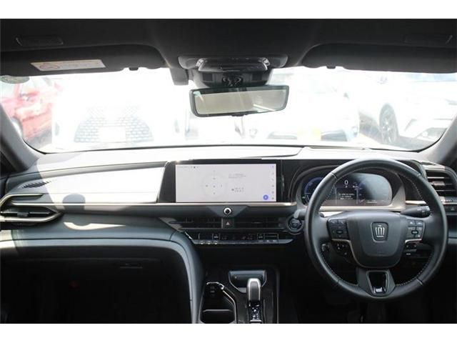 TOYOTA CROWN CROSSOVER 2024