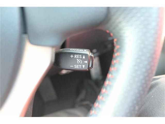 TOYOTA LEXUS IS300h 2013