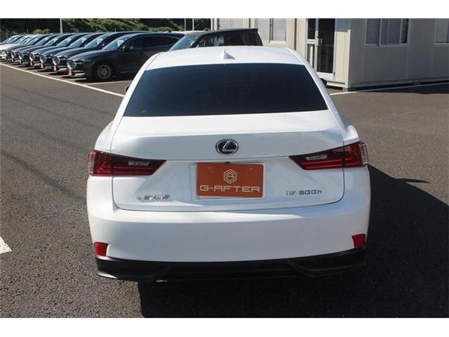 TOYOTA LEXUS IS300h 2013